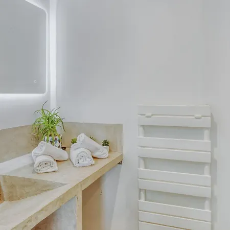 La Rose Des Sables By Interhome *